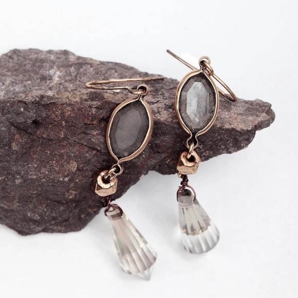 Waterdrop Crystal Dangle Earrings - Picture 2 of 5